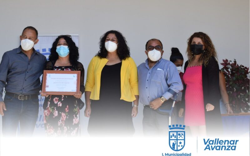 Vecinos de Vallenar cerraron su participación en la escuela municipal de oficios ancestrales ￼