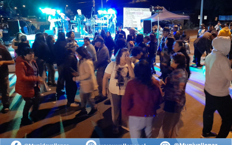 CACHIYUYO CELEBRÓ SU PRIMERA FIESTA COSTUMBRISTA
