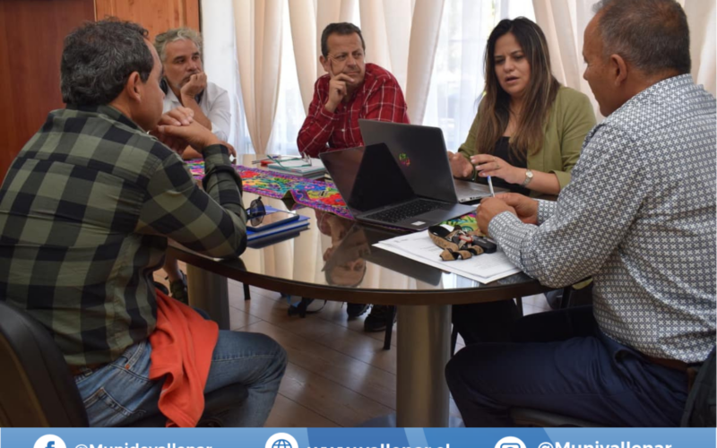 EQUIPO TÉCNICO DE SECPLA ANALIZA LOCACIÓN DE NUEVO EDIFICIO MUNICIPAL