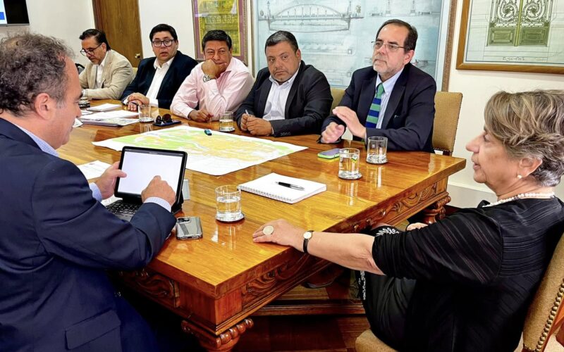 ALCALDE DE VALLENAR EXIGIÓ MEDIDAS URGENTES ANTE MINISTRA DEL MOP EN SANTIAGO