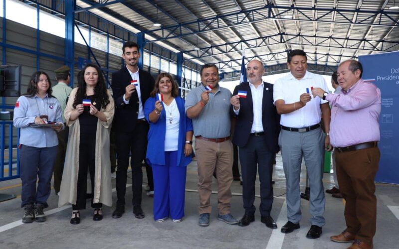 ALCALDE Y CONCEJALES INAUGURAN PLANTA DE REVISIÓN TÉCNICA