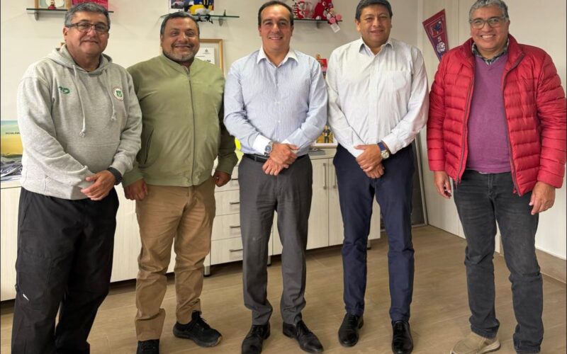 ALCALDE DE VALLENAR GESTIONA EXTENSIÓN DE CONVENIO PARA MEJORAS DEL ESTADIO NELSON ROJAS