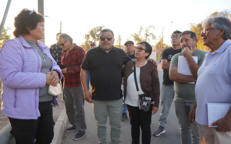 ALCALDE ISLA EN JJVV JOSÉ SIMÓN