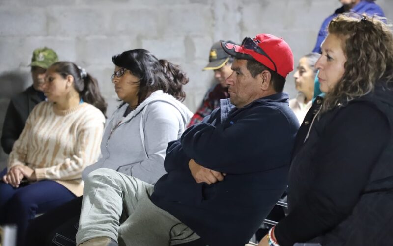 EQUIPO MUNICIPAL EN PERALES VIEJOS