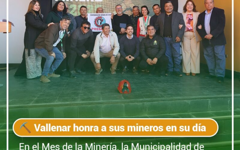 VALLENAR HONRA A SUS MINEROS
