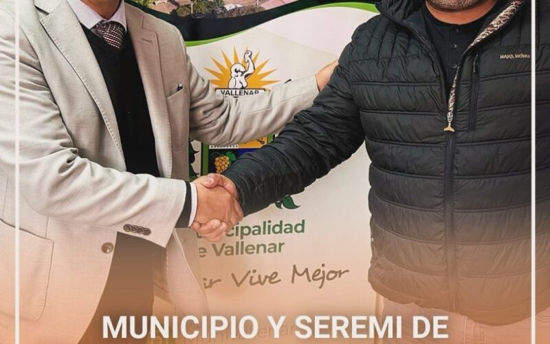 MUNICIPIO Y SEREMI DE EDUCACIÓN BUSCAN DESTRABAR MEJORAS PARA EMBLEMÁTICO LICEO DE VALLENAR