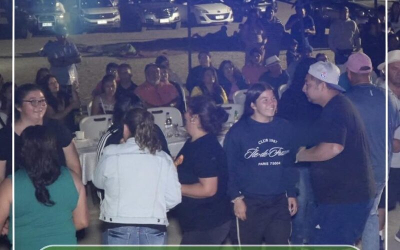 CHAÑAR BLANCO VIVIÓ SU RONDA MUSICAL
